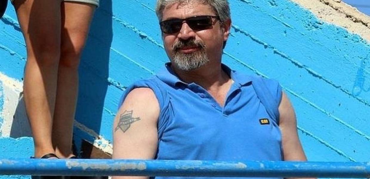 Κώστας Κατσούλης
