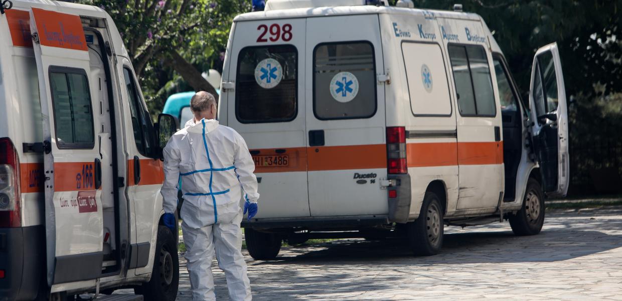 Ασθενοφόρο στη Θεσσαλονίκη