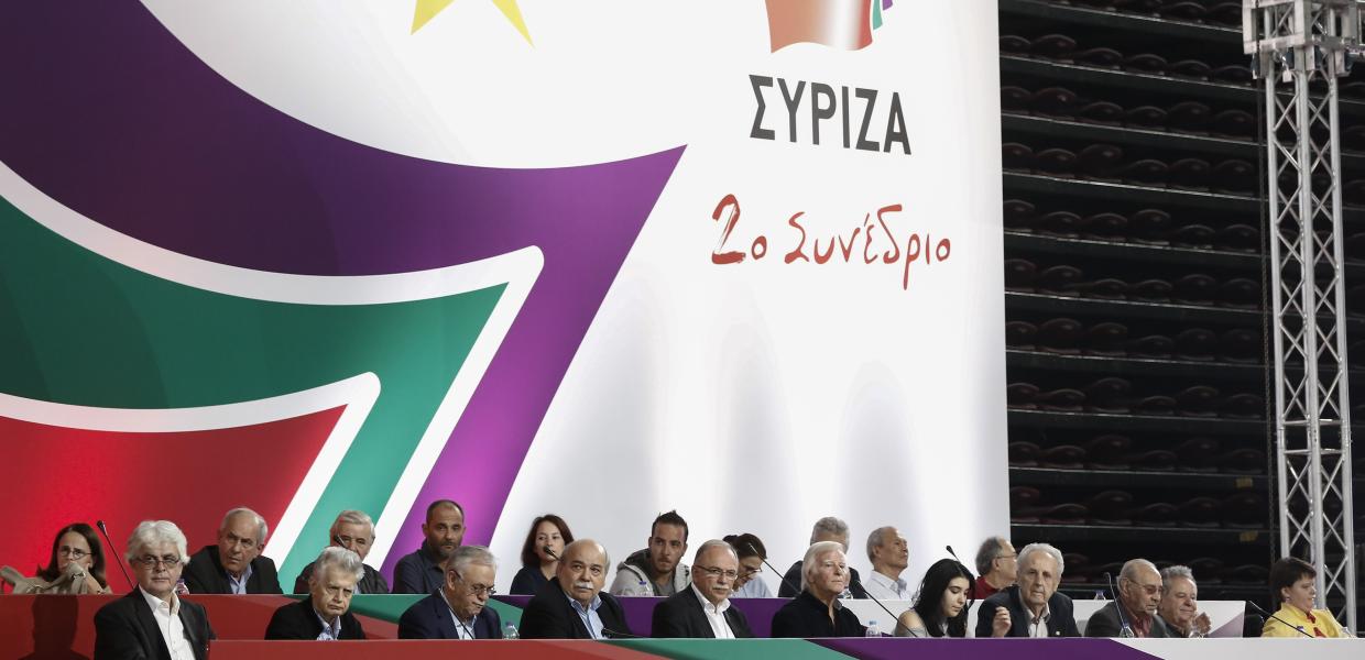 Ο Μίμης Δαρειώτης στο τιμητικό προεδρείο 2ου Συνεδρίου του ΣΥΡΙΖΑ