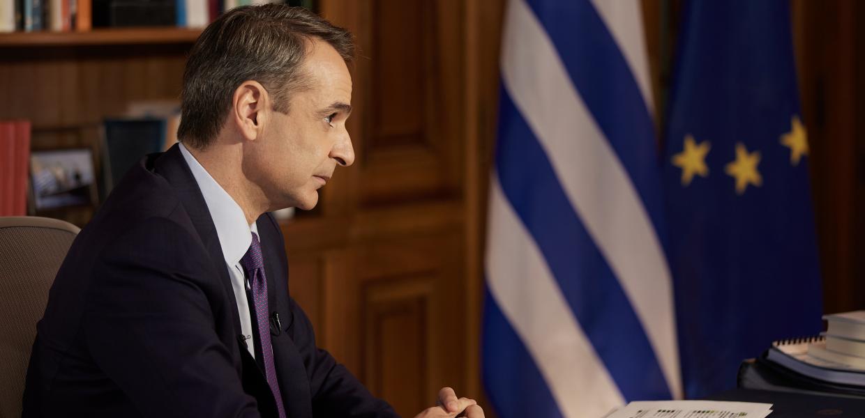 Ο Κυριάκος Μητσοτάκης παραχωρεί συνέντευξη