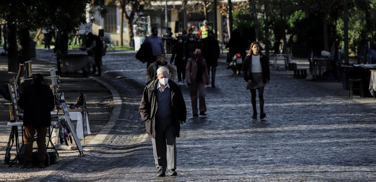 Κόσμος στο Θησείο