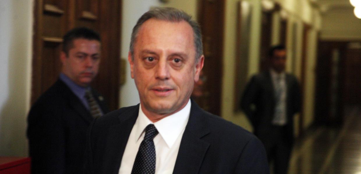 Μπέζας