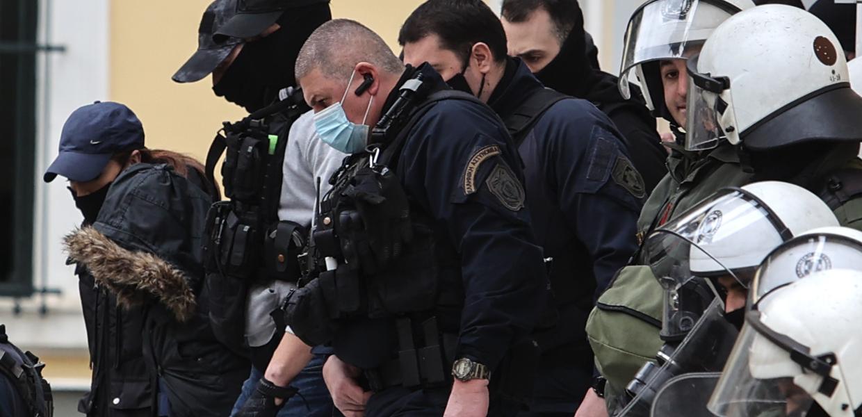 Η Ρούλα Πισπιρίγκου