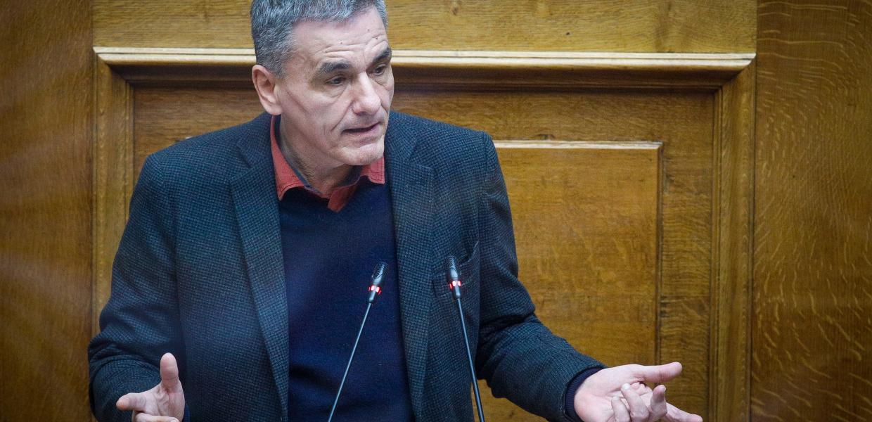 Ο Ευκλείδης Τσακαλώτος στη Βουλή