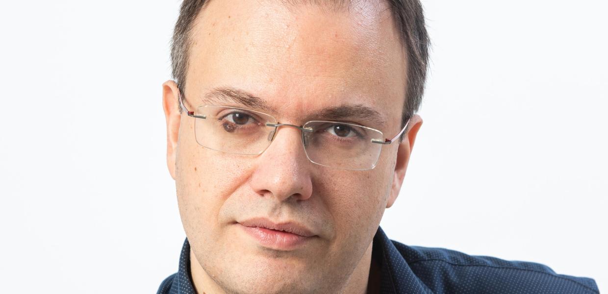 ΘΕΟΧΑΡΟΠΟΥΛΟΣ