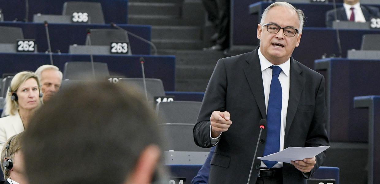 Εστέμπαν Γκονθάλεθ Πονς και Αλέξης Τσίπρας