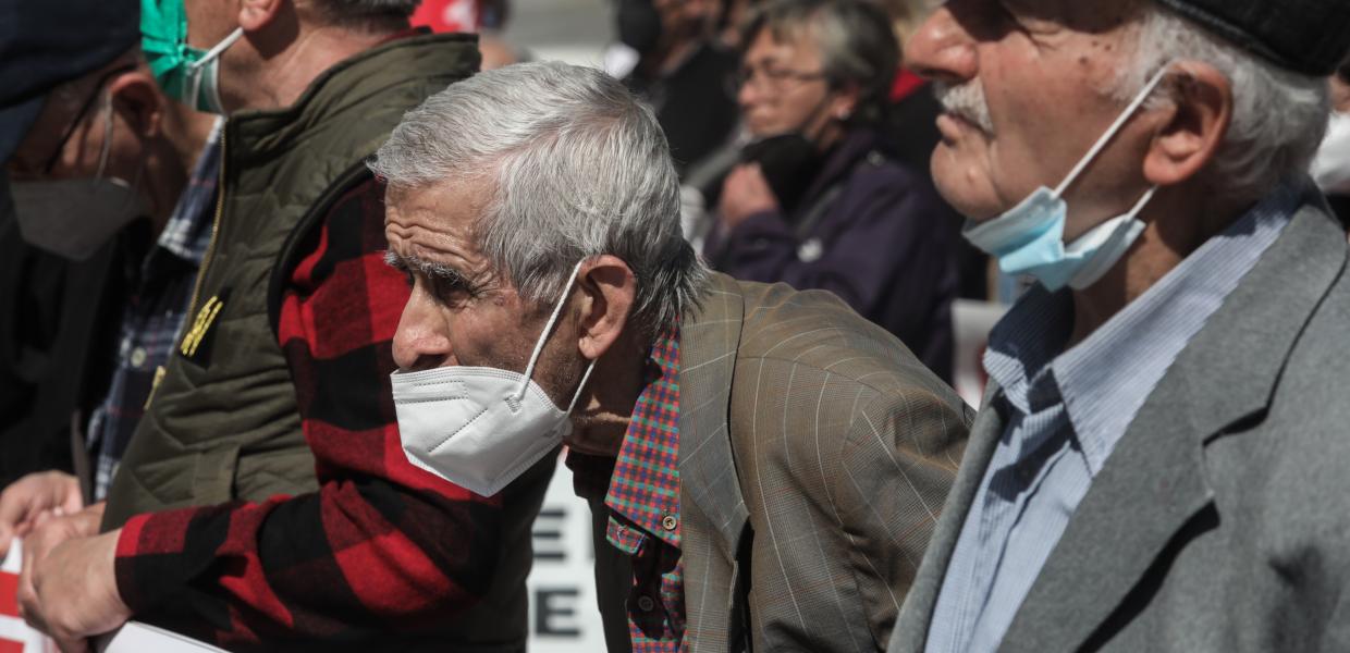 ΣΥΝΤΑΞΙΟΥΧΟΙ ΠΟΡΕΙΑ