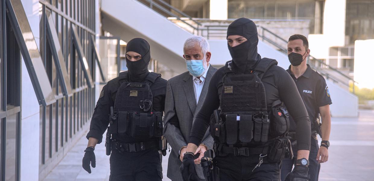 Ο Πέτρος Φιλιππίδης