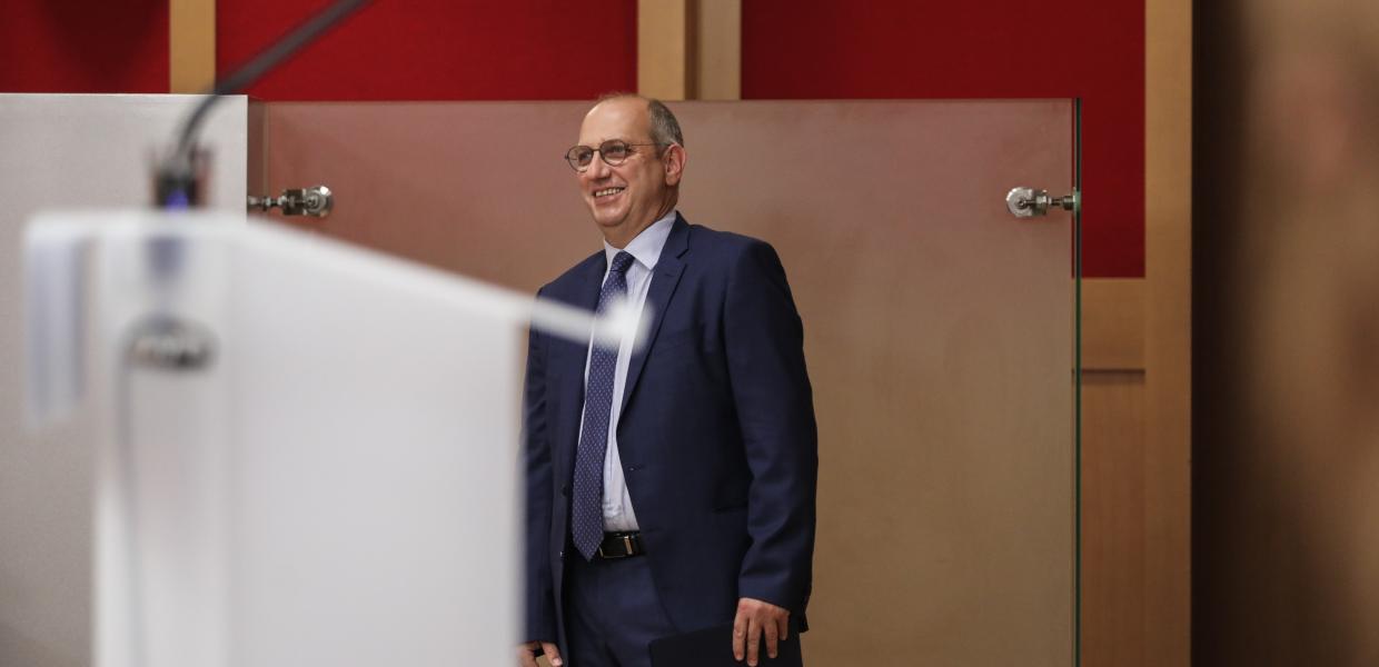 Γιάννης Οικονόμου 