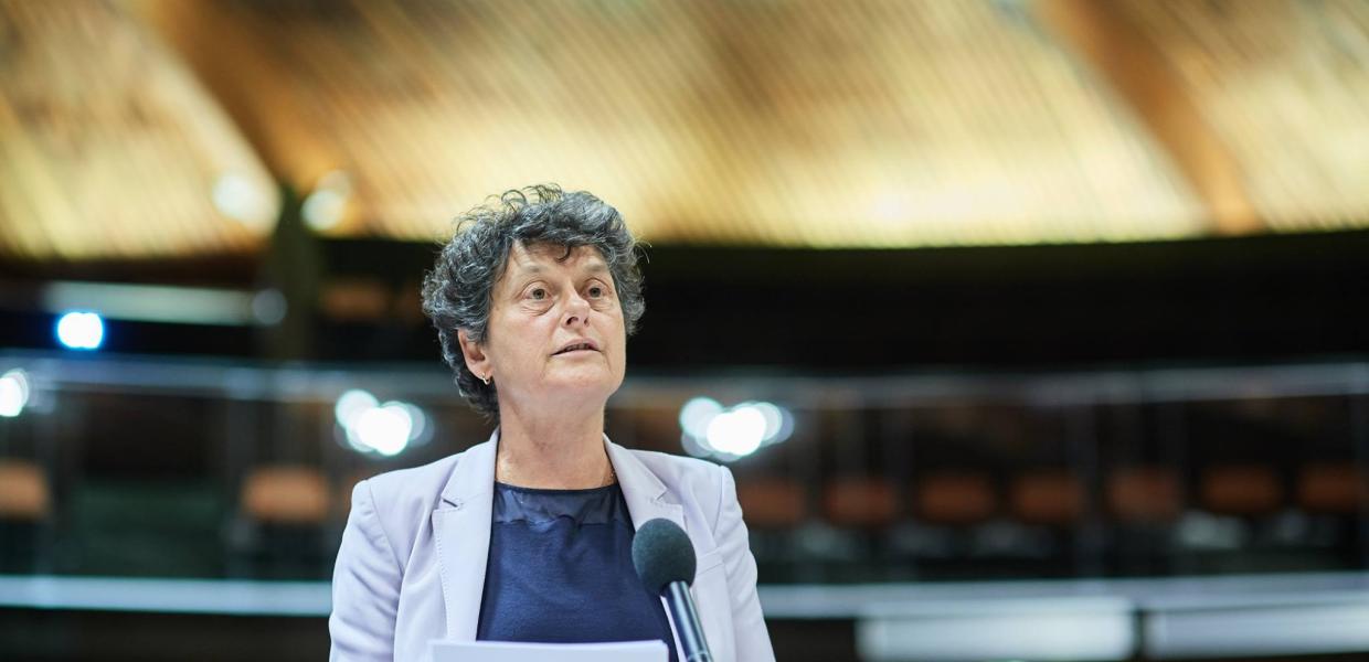 Η Tineke Strik
