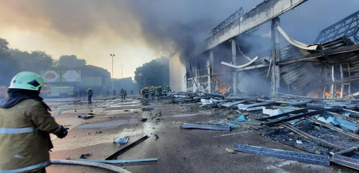 ΟΥΚΡΑΝΙΑ ΚΡΕΜΕΝΤΣΟΥΚ ΕΜΠΟΡΙΚΟ ΚΕΝΤΡΟ ΠΛΗΓΜΑ