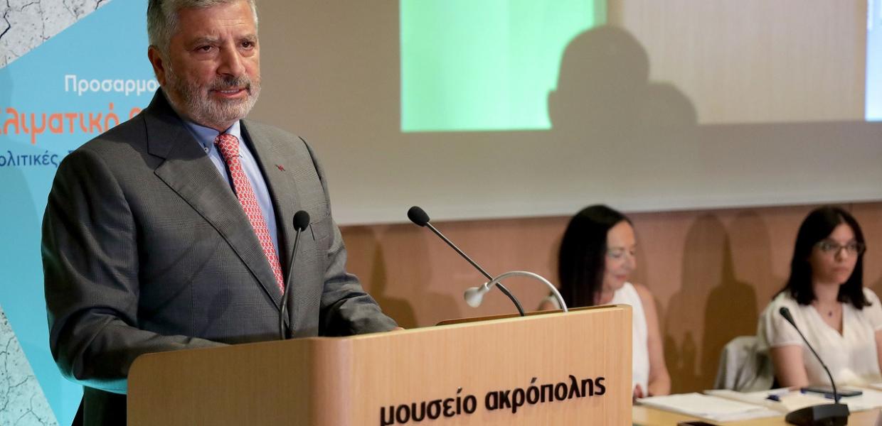 Πατούλης