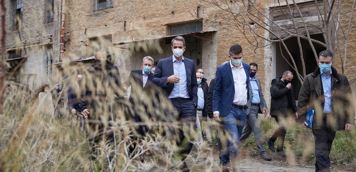 ΧΡΩΠΕΙ ΜΗΤΣΟΤΑΚΗΣ