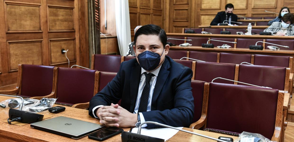 Ο Γιάννης Μπουρνούς