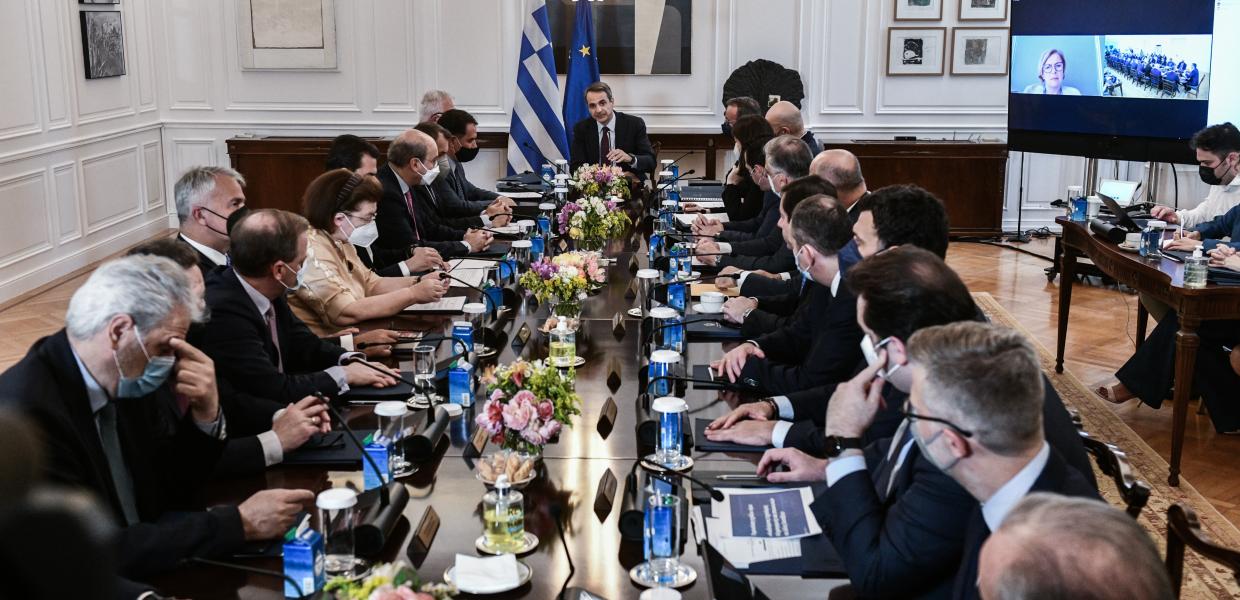 Ο Κυριάκος Μητσοτάκης στο υπουργικό συμβούλιο