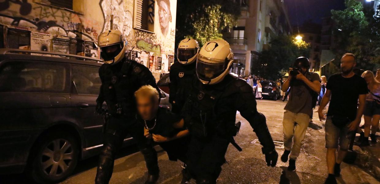 ΜΑΤ στα Εξάρχεια