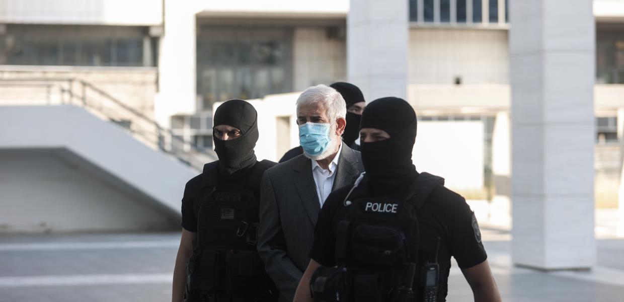 Ο Πέτρος Φιλιππίδης