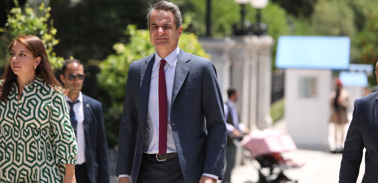 Ο Κυριάκος Μητσοτάκης αποχωρεί από το Προεδρικό Μέγαρο