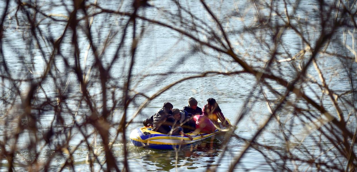 ποταμός Έβρος μετανάστες πρσόφυγες βάρκα