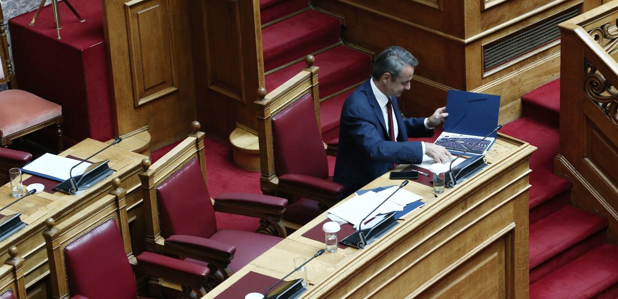 Μητσοτάκης απομονωμένος 