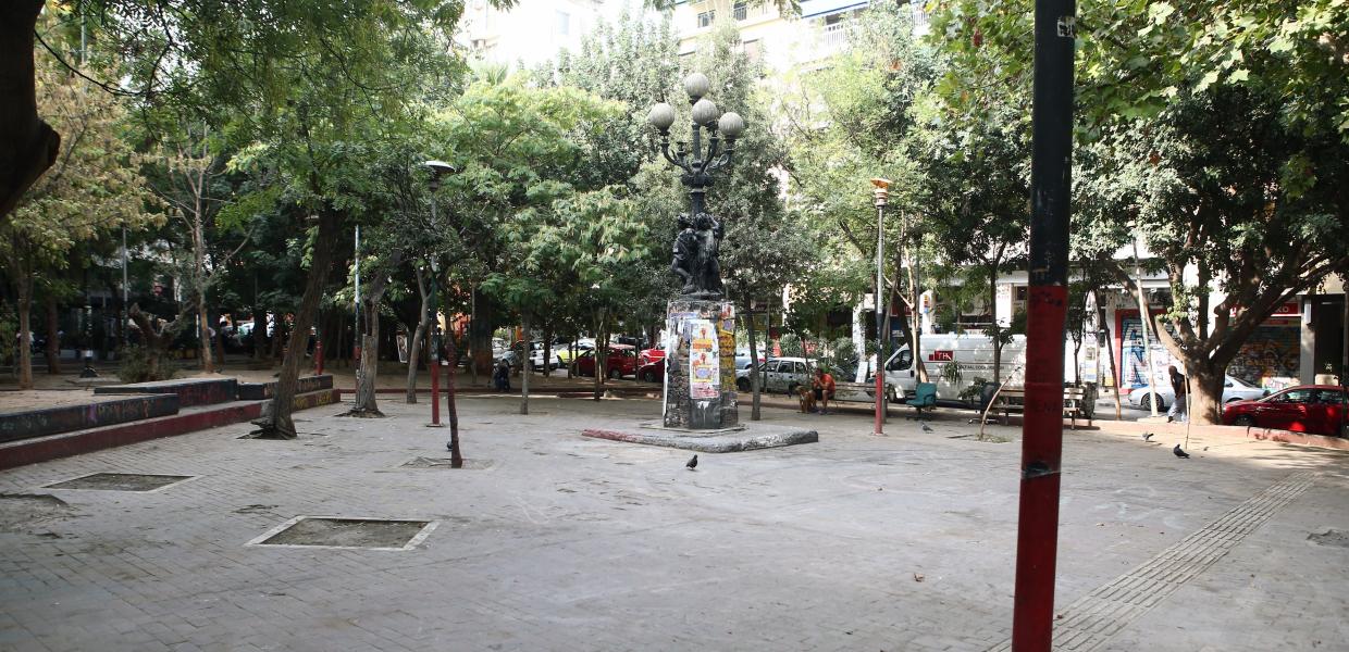 Η πλατεία στα Εξάρχεια