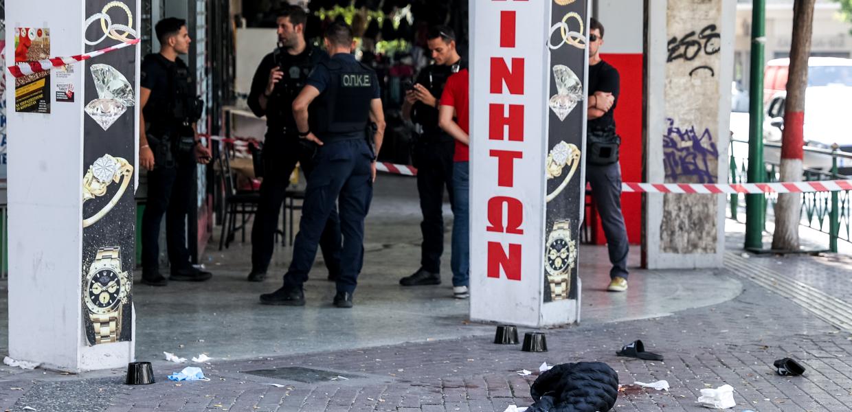 Πυροβολισμοί στην πλατεία Βάθης