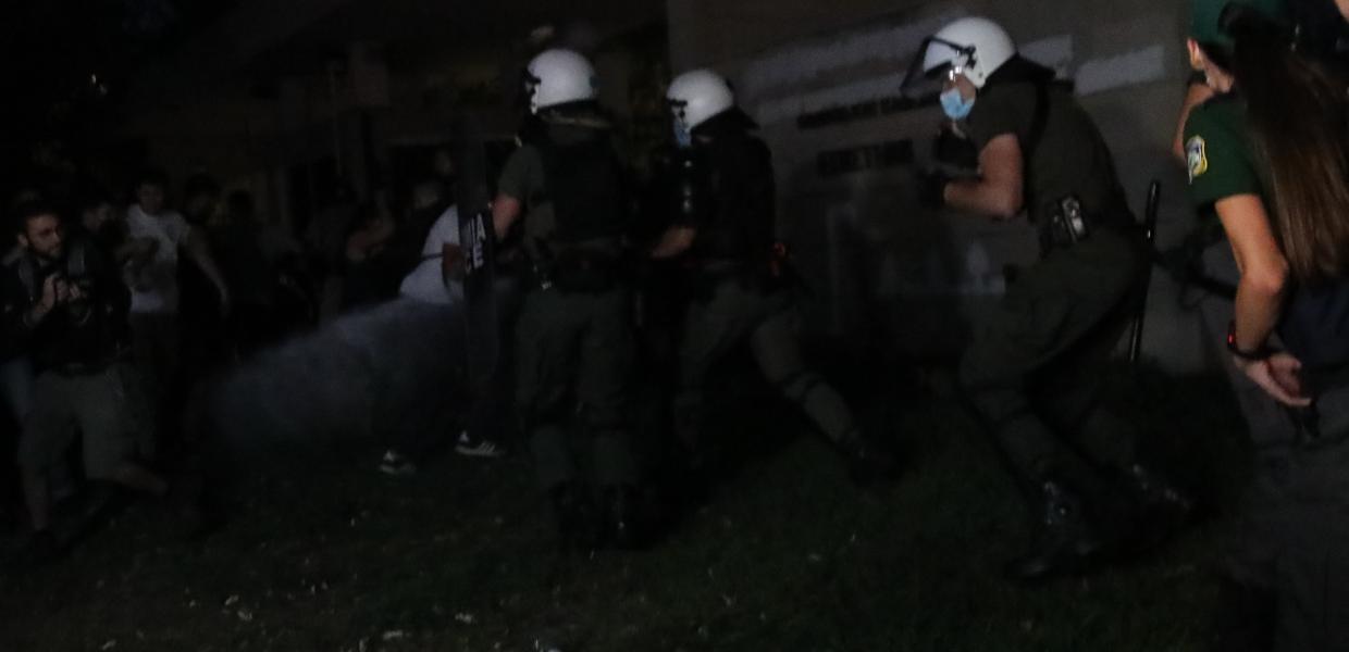 ΜΑΤ στην πανεπιστημιούπολη στου Ζωγράφου