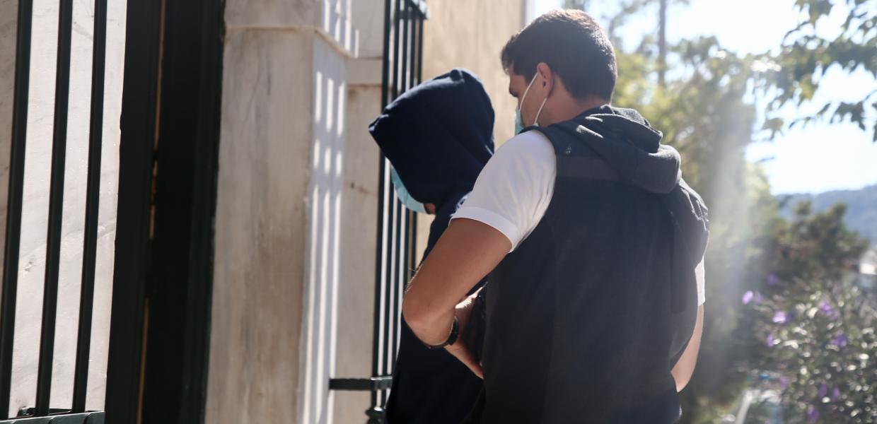 53χρονος βιασμός 12χρονη Κολωνός Ηλίας Μίχος