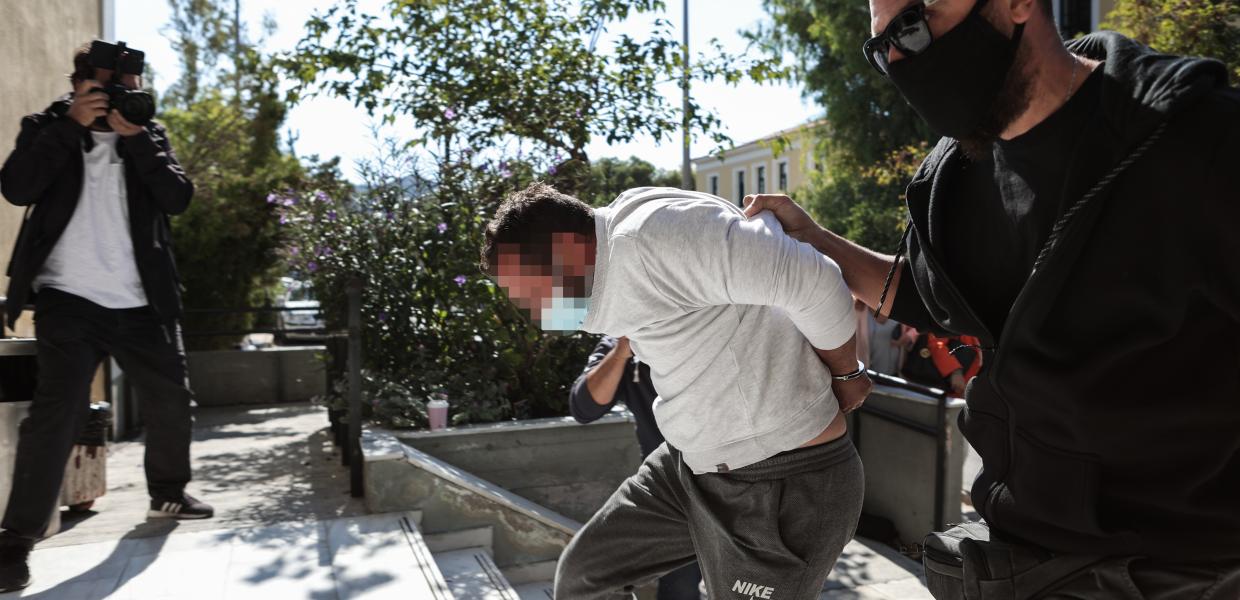 Κολωνός