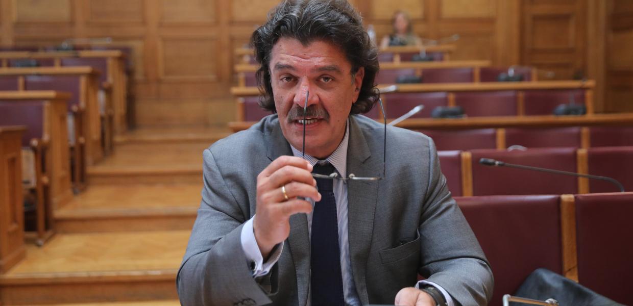 Ο Ανδρέας Πάτσης σε συνεδρίαση της Επιτροπής της Βουλής