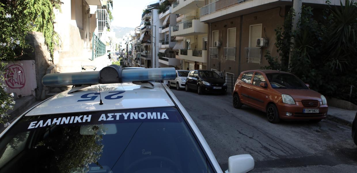 Περιπολικό της αστυνομίας στους δρόμους της Αθήνας