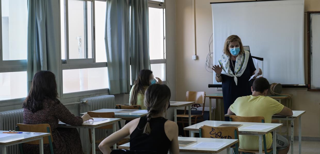 ΠΑΝΕΛΛΑΔΙΚΕΣ ΕΞΕΤΑΣΕΙΣ