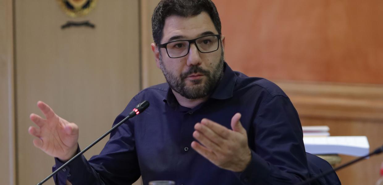 Ηλιόπουλος: Επικοινωνιακό φιάσκο το καλάθι του νοικοκυριού