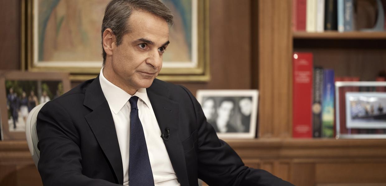 Ο Κυριάκος Μητσοτάκης παραχωρεί συνέντευξη