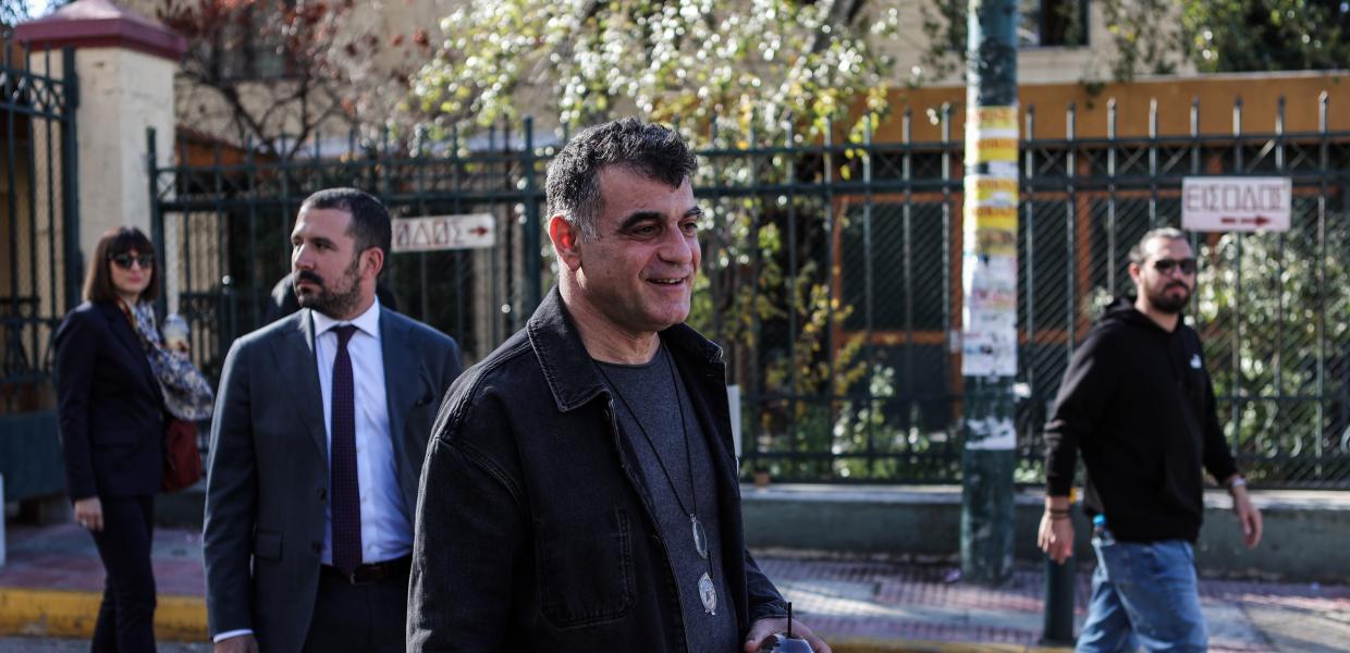 Ο Κώστας Βαξεβάνης