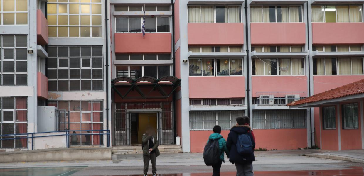 ΣΧΟΛΕΙΟ ΧΕΙΜΩΝΑΣ ΠΑΙΔΙΑ ΣΤΟ ΠΡΟΑΥΛΙΟ