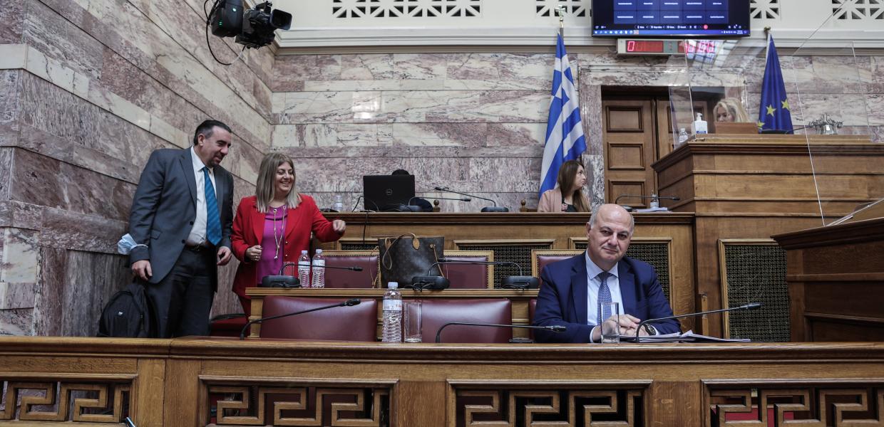 ΥΠΟΚΛΟΠΕΣ ΣΥΝΕΔΡΙΑΣΗ ΤΗΣ ΕΠΙΤΡΟΠΗΣ ΔΗΜΟΣΙΑΣ ΔΙΟΙΚΗΣΗΣ, ΔΗΜΟΣΙΑΣ ΤΑΞΗΣ ΚΑΙ ΔΙΚΑΙΟΣΥΝΗΣ 