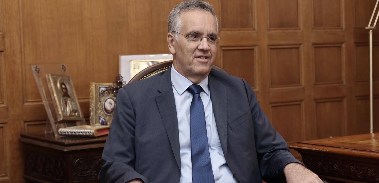 Ο Ισίδωρος Ντογιάκος 