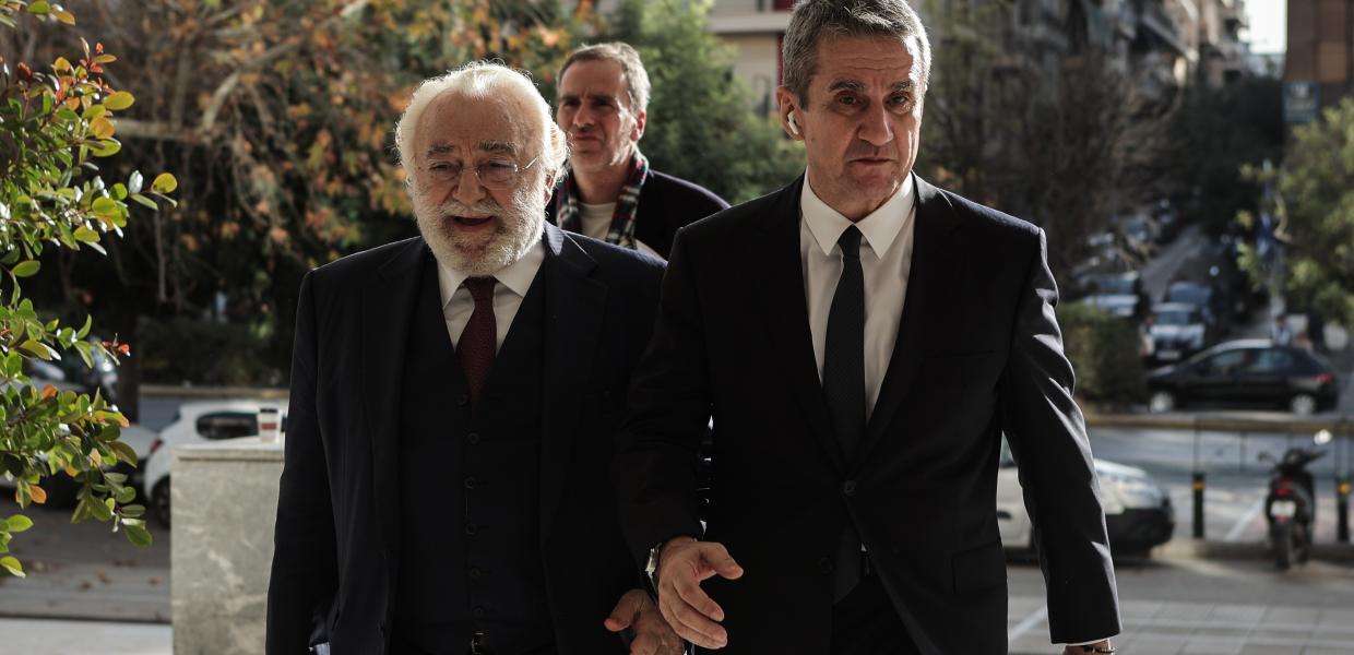 O Χρήστος Καλογρίτσας και ο Ανδρέας Λοβέρδος μπροστά στα δικαστήρια