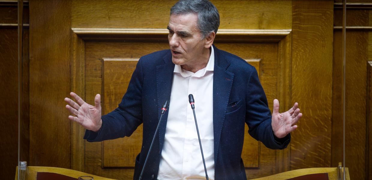 Ο Ευκλείδης Τσακαλώτος στη Βουλή