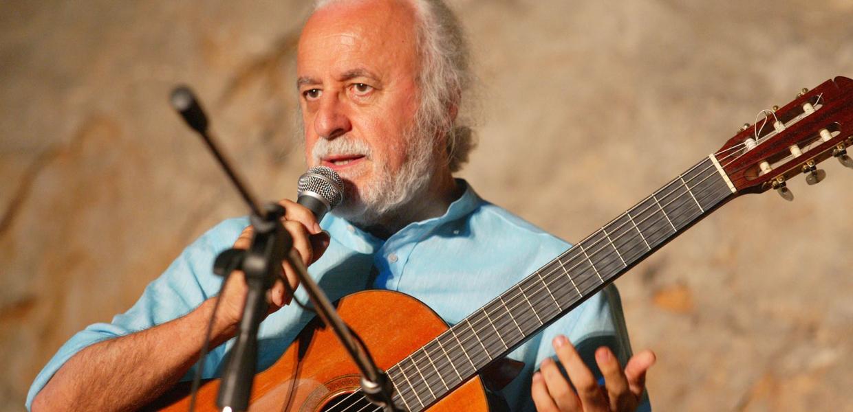 Νότης Μαυρουδής