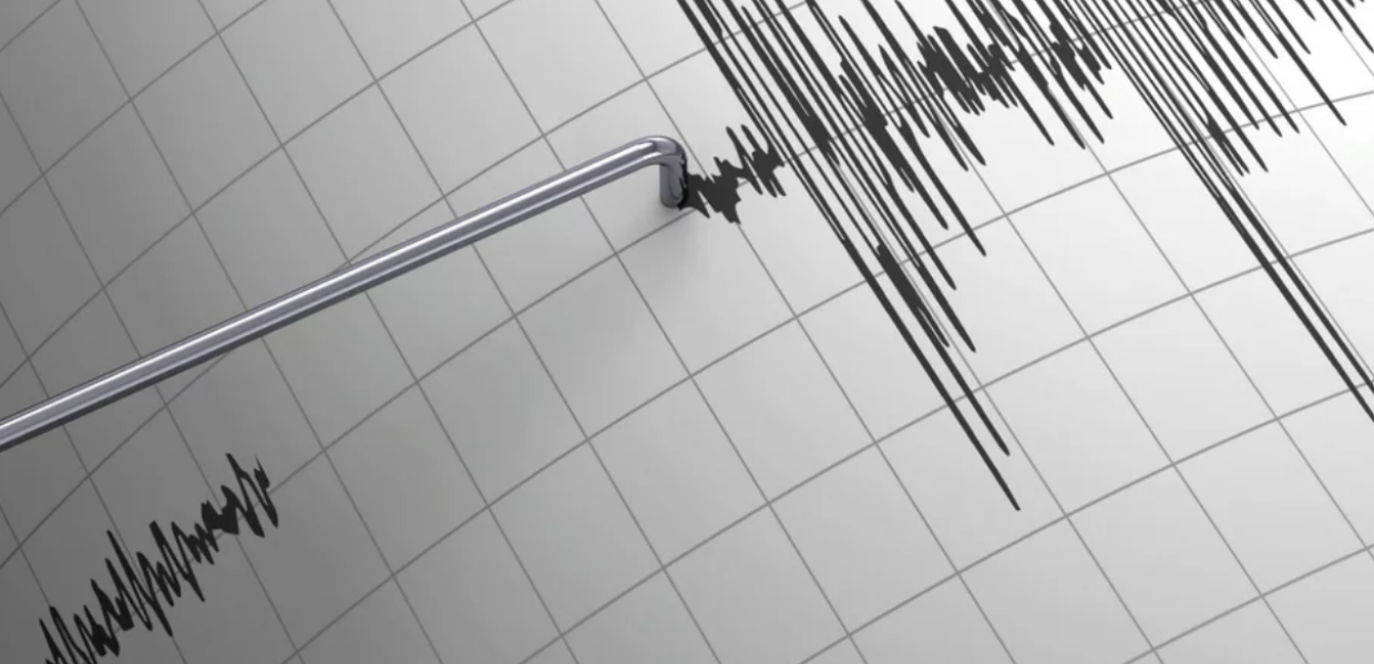 Ischyros seismos 5,9 Richter sta synora Tourkias