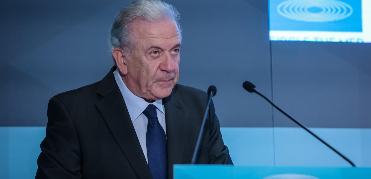 Ο Δημήτρης Αβραμόπουλος