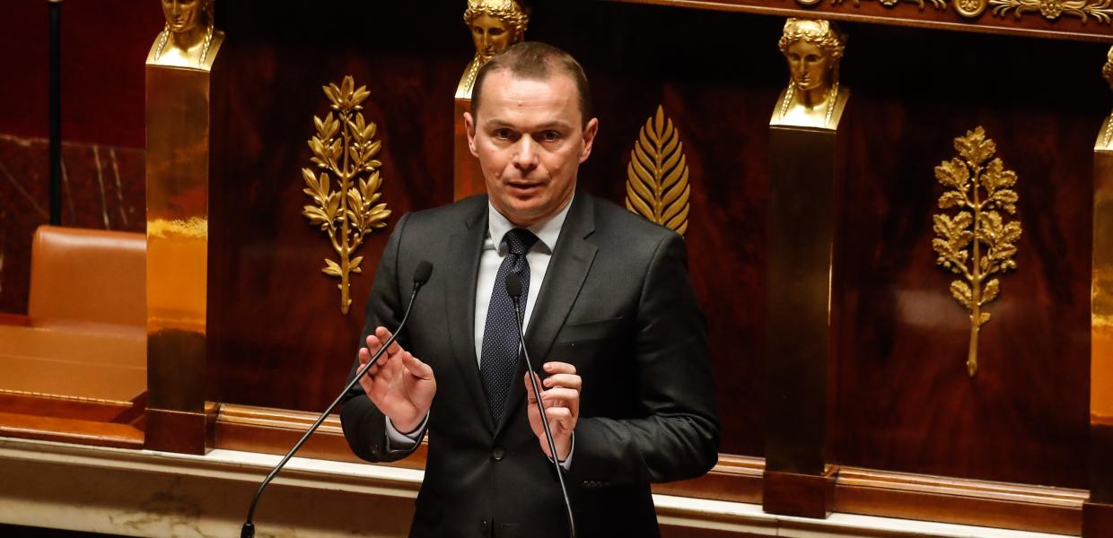 Ο Γάλλος υπουργός Εργασίας στο βήμα της Βουλής