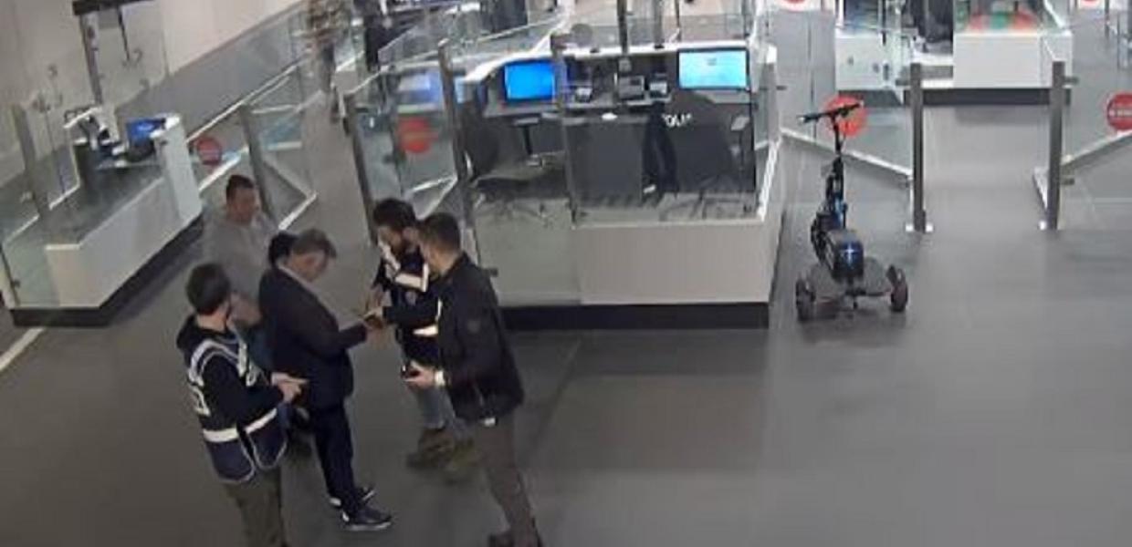 Η σύλληψη εργολάβου κτιρίου που κατέρρευσε μετά τον σεισμό στην Τουρκία