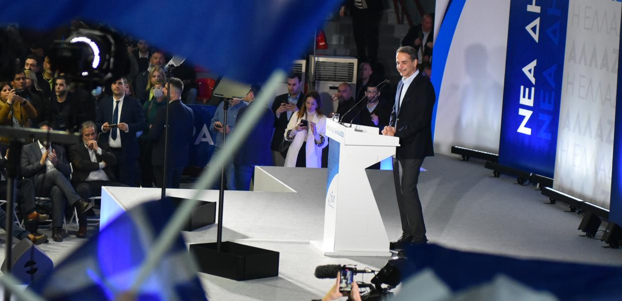 Ο Κυριάκος Μητσοτάκης σε ομιλία στη Λάρισα
