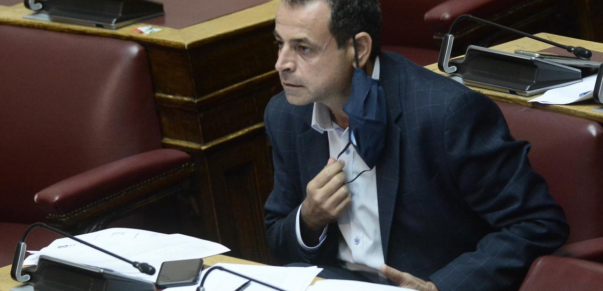 Ο Νεκτάριος Σαντορινιός