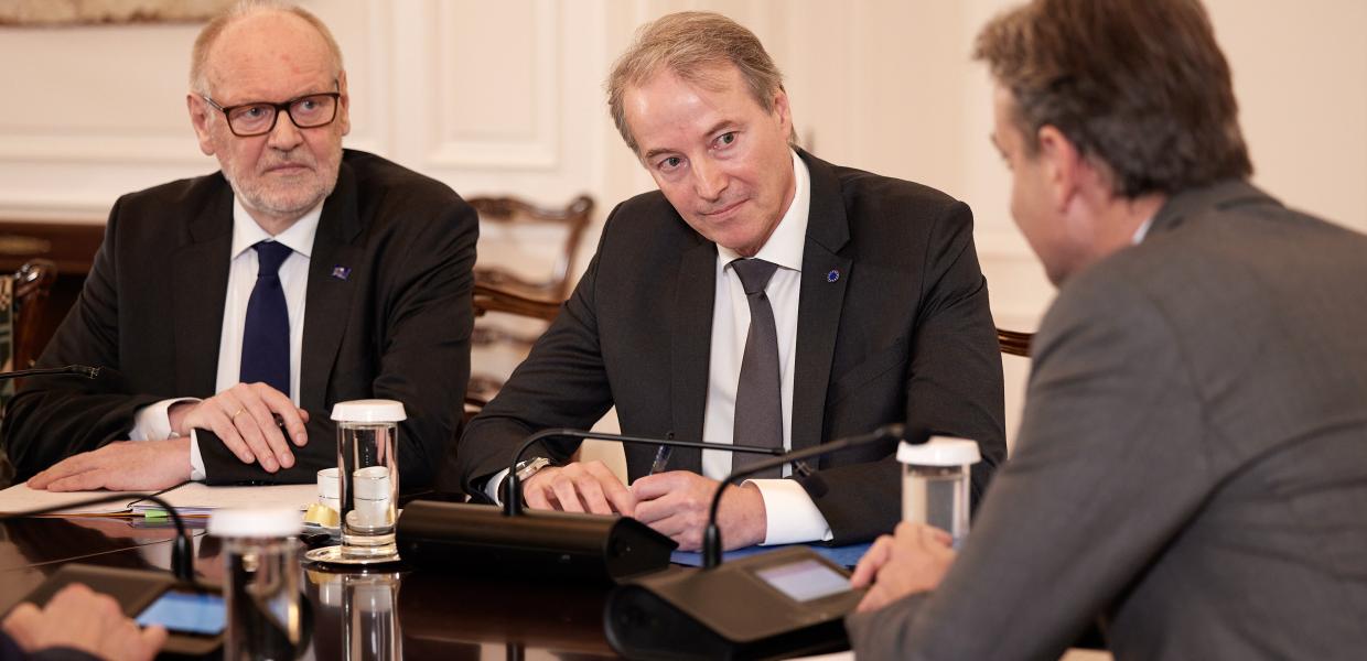 Ο Κυριάκος Μητσοτάκης σε συνάντηση στο Μέγαρο Μαξίμου