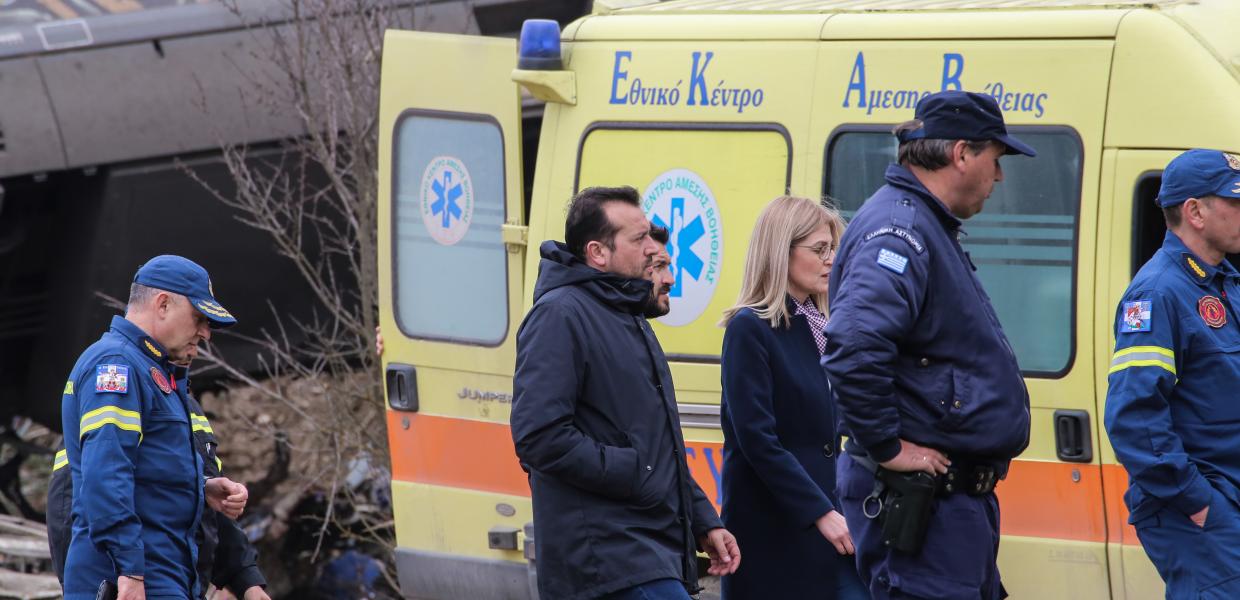 Ο Νίκος Παππάς στο σημείο που σημειώθηκε η τραγωδία στα Τέμπη