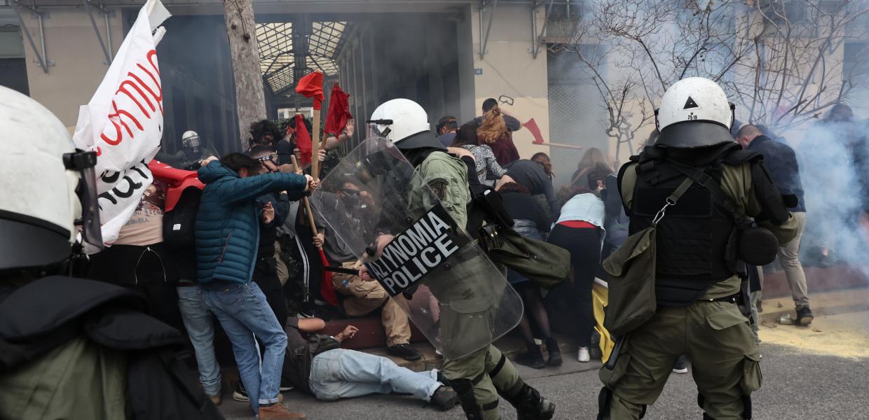 Επεισόδια στο Σύνταγμα